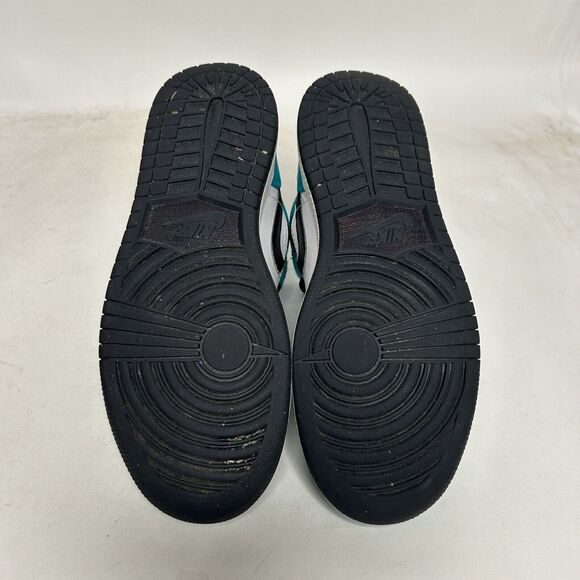 Nike Shoes Air Jordan 1 Mid GG “Volt Ice” 2024 - Picture 7 of 10